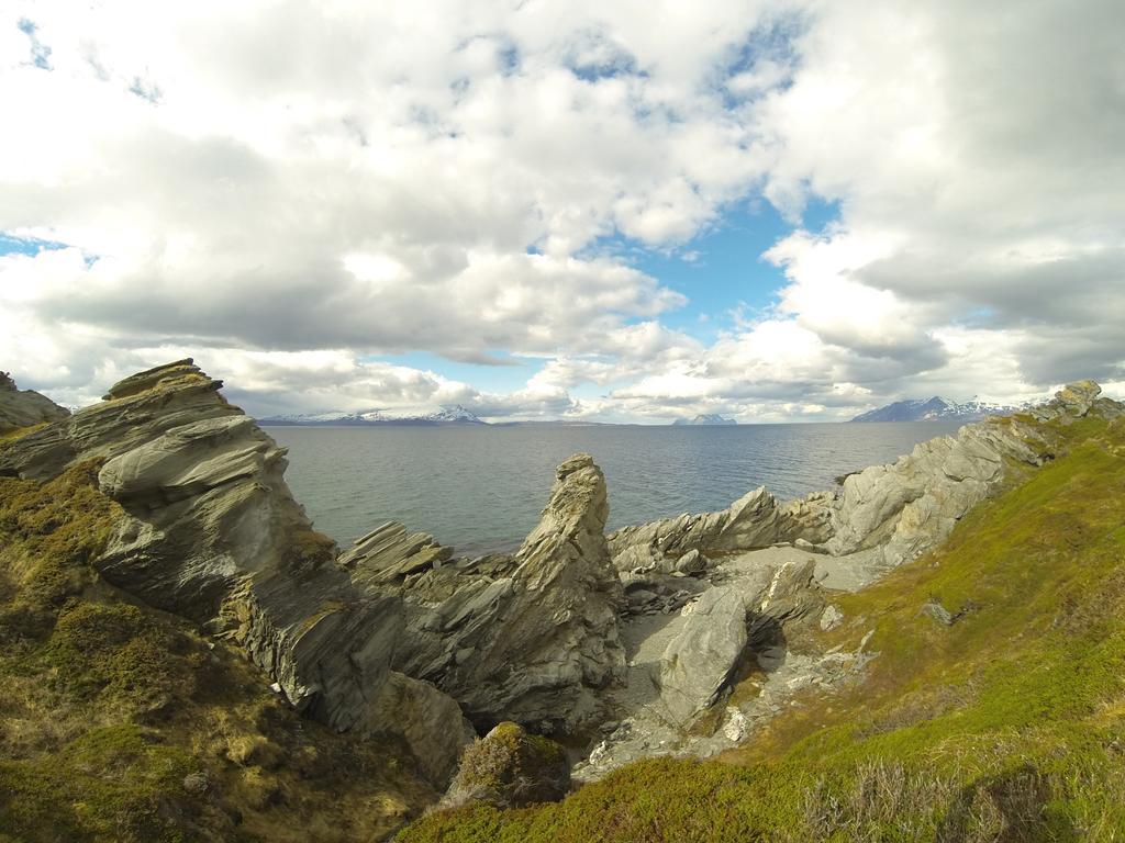 הוילה Nord-Lenangen Lyngen Fjordcamp מראה חיצוני תמונה